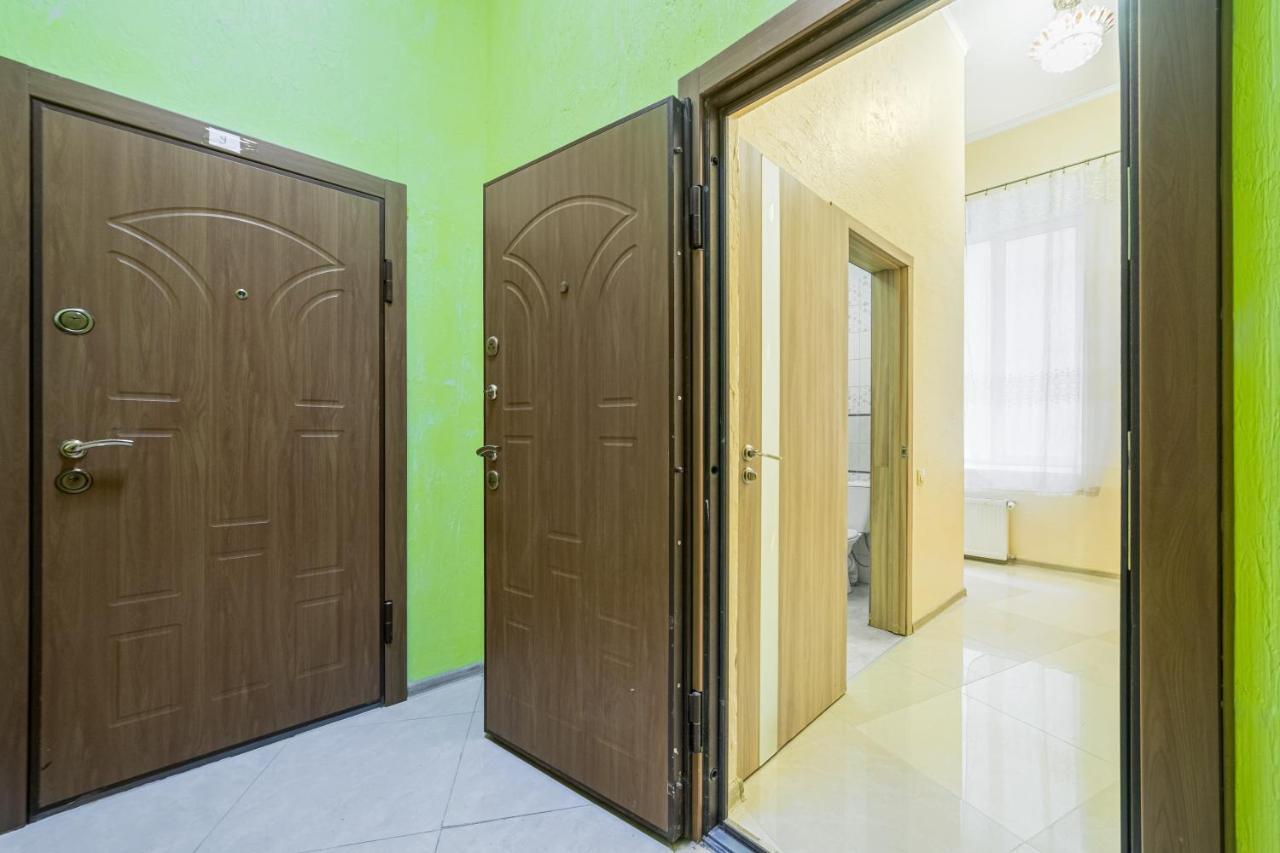 Apartment Near Deribasovskaya Odessa Eksteriør billede